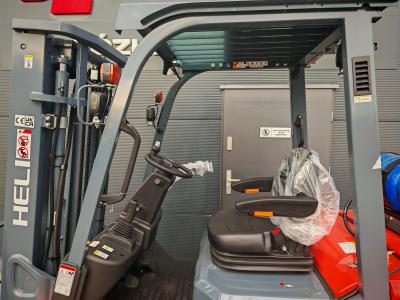 JAPANLIFT LUBOŃ NA SPRZEDAŻ NOWY WÓZEK WIDŁOWY HELI LPG 2500 kg