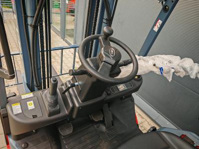 JAPANLIFT LUBOŃ NA SPRZEDAŻ NOWY WÓZEK WIDŁOWY HELI LPG 2500 kg