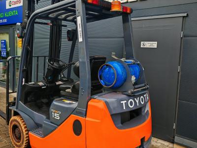 JAPANLIFT LUBOŃ WÓZEK WIDŁOWY TOYOTA 8FGF15 NA SPRZEDAŻ JAPANLIFT LUBOŃ WÓZEK WIDŁOWY TOYOTA 8FGF15 NA SPRZEDAŻ